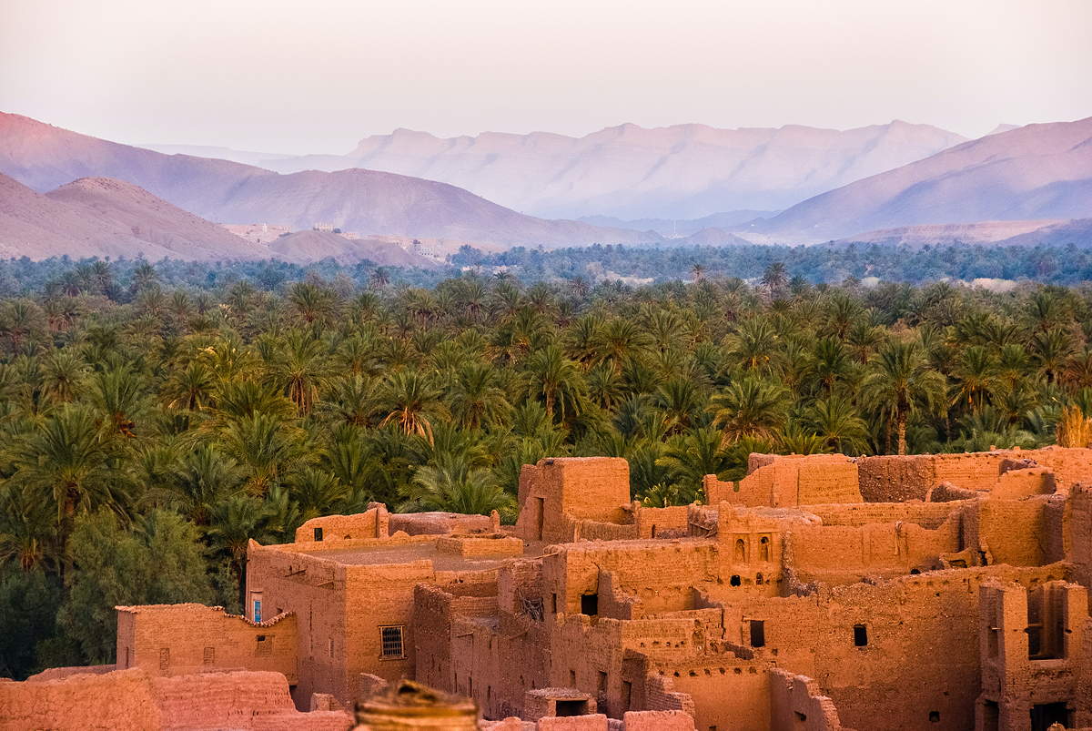 Morocco © Sergey Pesterev via Unsplash